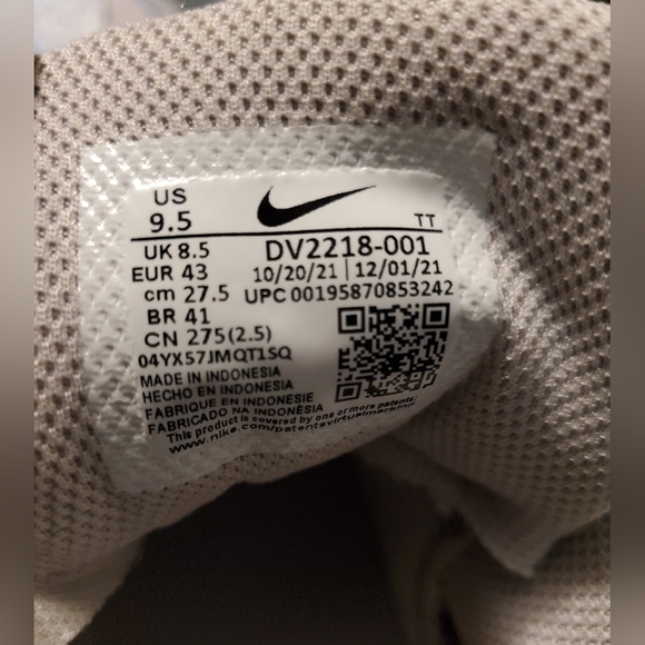 Nike Air Max '95 SE (LT Iron Ore/Cobblestone) Size 9.5 Mens - Picture 8 of 9